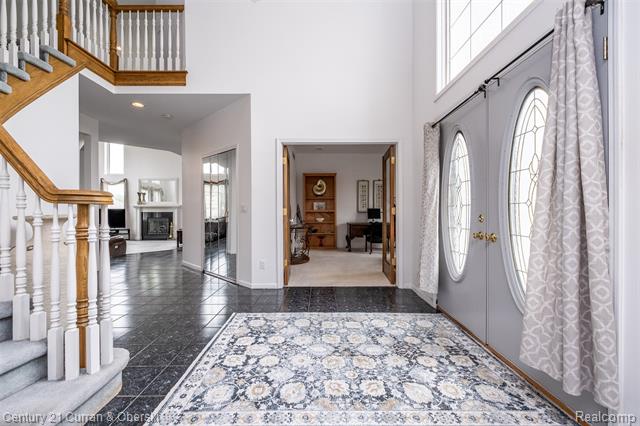 Builiding view eight for 3021 Chinaberry Cour, Sterling Heights, MI. 48314
