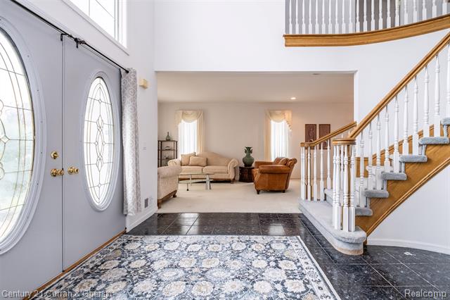 Builiding view eleven for 3021 Chinaberry Cour, Sterling Heights, MI. 48314