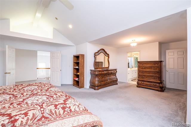 Builiding view forty for 3021 Chinaberry Cour, Sterling Heights, MI. 48314