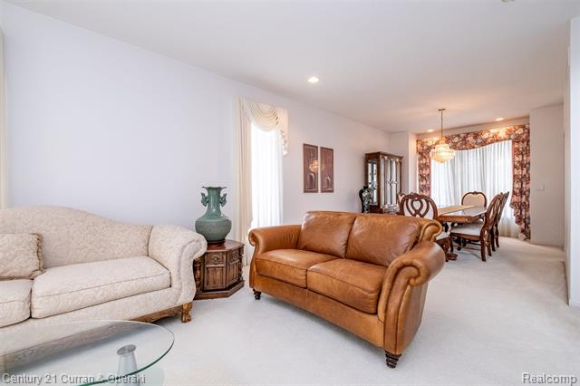 Builiding view thirteen for 3021 Chinaberry Cour, Sterling Heights, MI. 48314