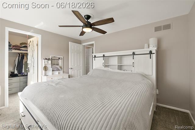 Builiding view thirty for 17858 Loranger, Clinton Township, MI. 48038