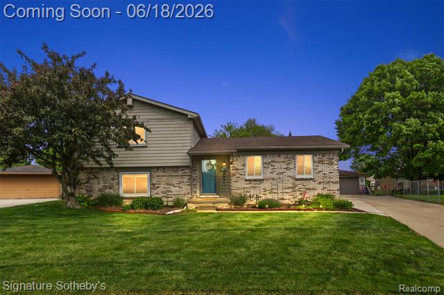 front view for 17858 Loranger, Clinton Township, Mi. 48038
