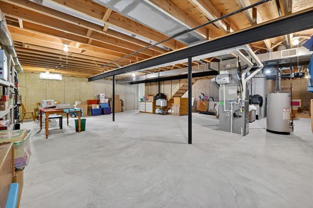 Builiding view thirty six for 4288 Gardenia, Sterling Heights, MI. 48314