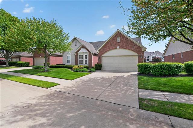 Builiding view three for 4288 Gardenia, Sterling Heights, MI. 48314