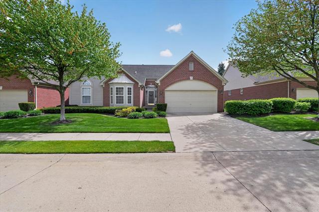 Builiding view two for 4288 Gardenia, Sterling Heights, MI. 48314