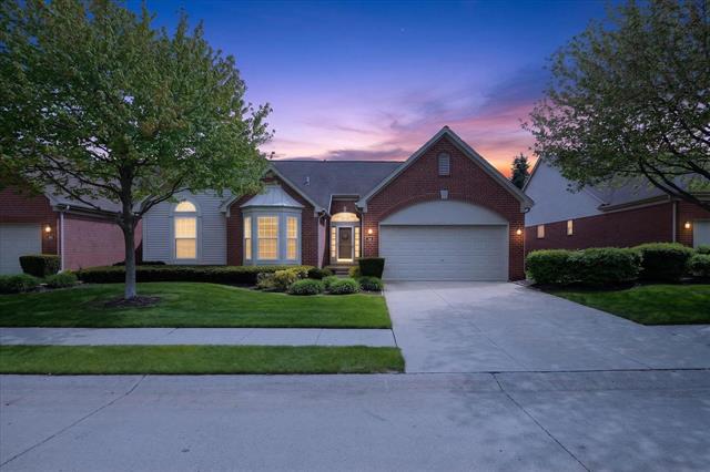 front view for 4288 Gardenia Dr, Sterling Heights, Mi. 48314