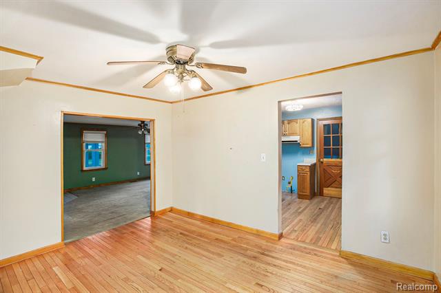 Builiding view eight for 8123 Janis, Utica, MI. 48317