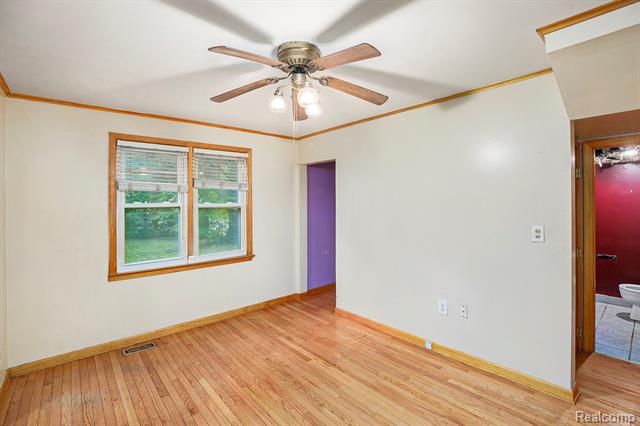 Builiding view fourteen for 8123 Janis, Utica, MI. 48317