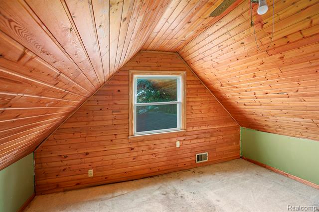 Builiding view seventeen for 8123 Janis, Utica, MI. 48317