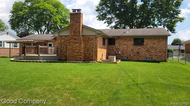 Builiding view eight for 46075 Hecker, Utica, MI. 48317