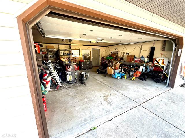 Builiding view twenty four for 47103 Ladd, Utica, MI. 48317