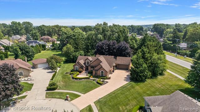 Builiding view forty six for 13000 Janine, Utica, MI. 48315