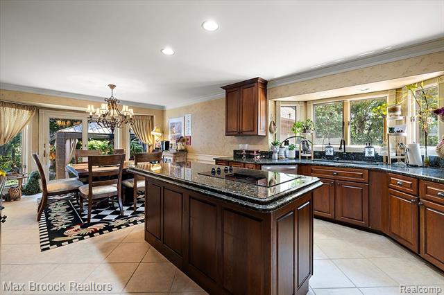 Builiding view four for 13000 Janine, Utica, MI. 48315