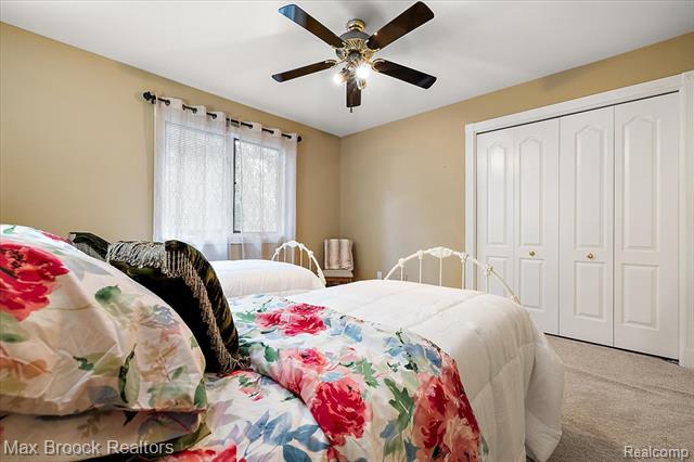 Builiding view thirty four for 13000 Janine, Utica, MI. 48315