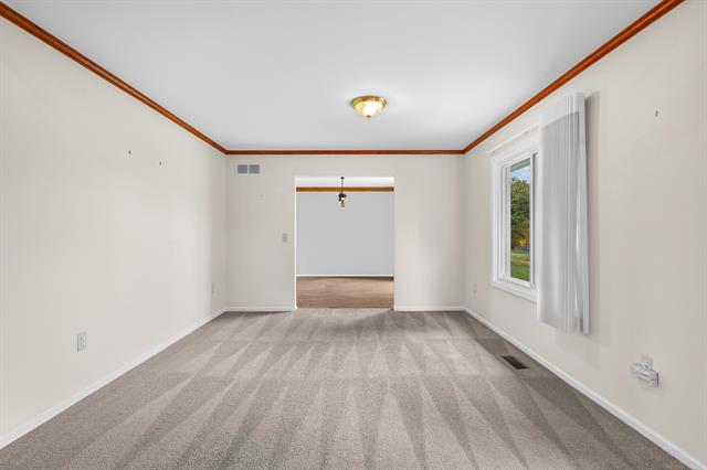 Builiding view fourteen for 46271 Glen Eagle, Utica, MI. 48315