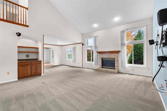 Builiding view nine for 46271 Glen Eagle, Utica, MI. 48315