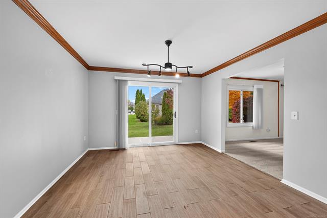 Builiding view twenty four for 46271 Glen Eagle, Utica, MI. 48315