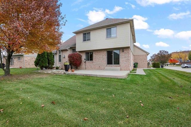 Builiding view two for 46271 Glen Eagle, Utica, MI. 48315