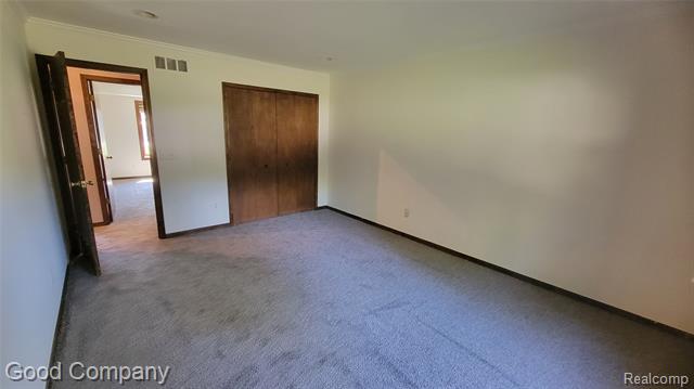 Builiding view twenty three for 11027 Russell, Utica, MI. 48317