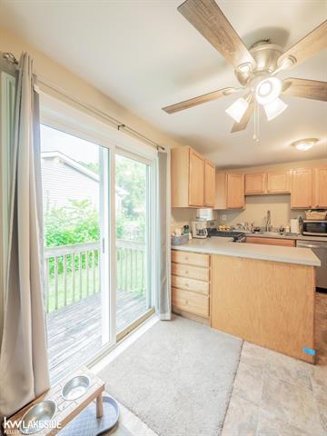 Builiding view six for 2100 Collins, Utica, MI. 48317