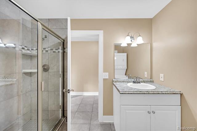 Builiding view eleven for 8365 21 Mile, Utica, MI. 48317