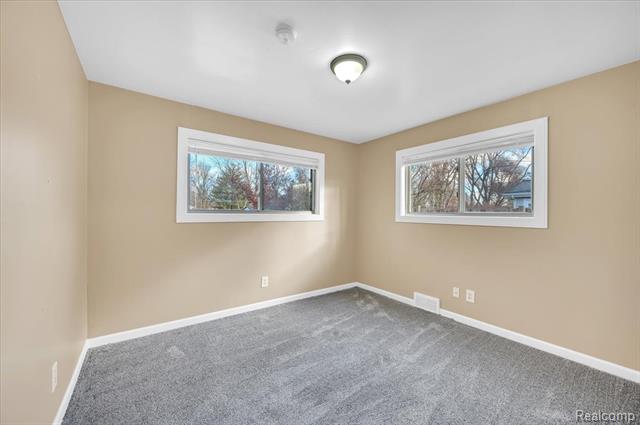 Builiding view ten for 8365 21 Mile, Utica, MI. 48317