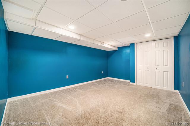 Builiding view thirty one for 14930 Crofton, Utica, MI. 48315