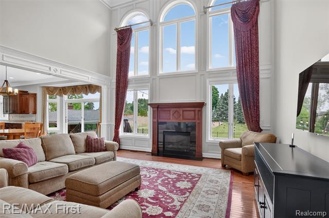 Builiding view thirteen for 13800 Berryknoll, Utica, MI. 48315