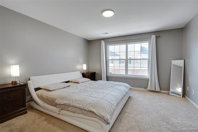 Builiding view eighteen for 11375 North Woods, Utica, MI. 48317