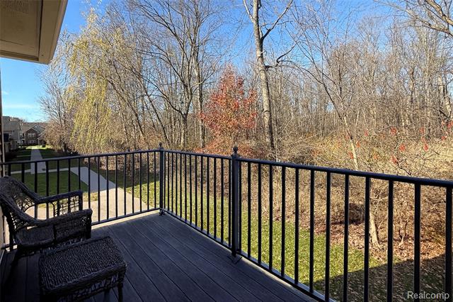 Builiding view thirty seven for 11375 North Woods, Utica, MI. 48317