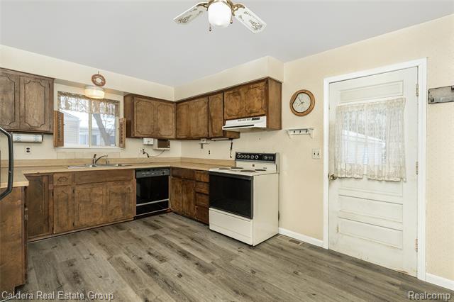 Builiding view seven for 7101 Reber, Utica, MI. 48317