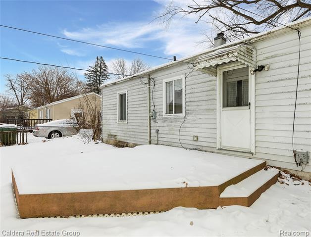 Builiding view twenty five for 7101 Reber, Utica, MI. 48317