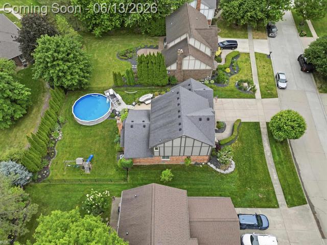 Builiding view fifty seven for 14871 Crofton, Utica, MI. 48315