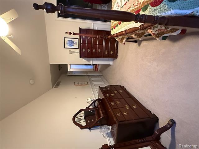 Builiding view ten for 6899 N Central Park, Utica, MI. 48317