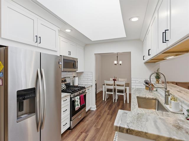 Builiding view eleven for 14925 Hartford, Utica, MI. 48315