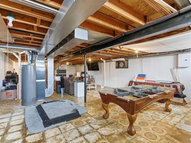 Builiding view twenty two for 14925 Hartford, Utica, MI. 48315