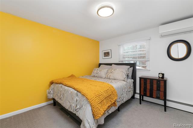 Builiding view twelve for 6018 Brynthrop, Shelby Township, MI. 48316