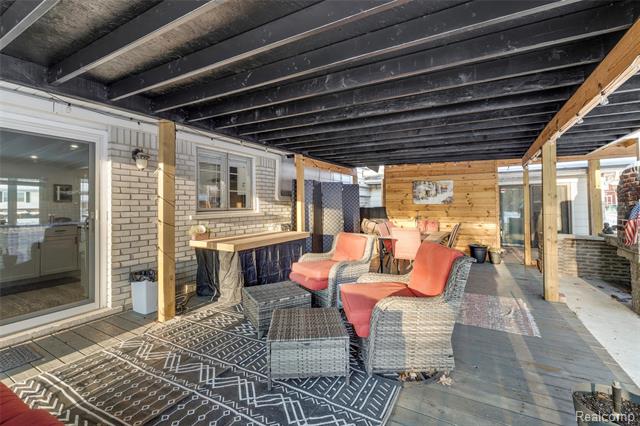 Builiding view twenty five for 6018 Brynthrop, Shelby Township, MI. 48316