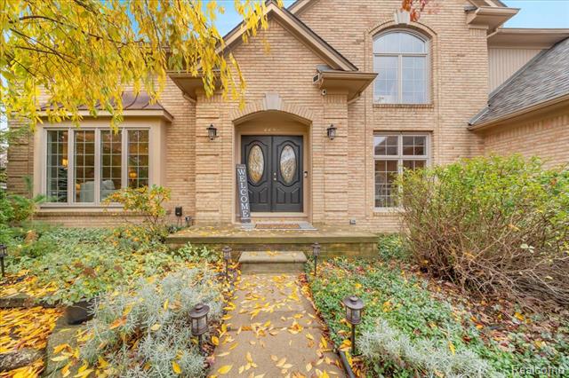 Builiding view five for 2244 Regency Hills, Shelby Township, MI. 48316