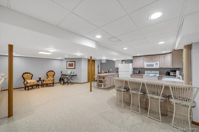 Builiding view forty four for 2244 Regency Hills, Shelby Township, MI. 48316