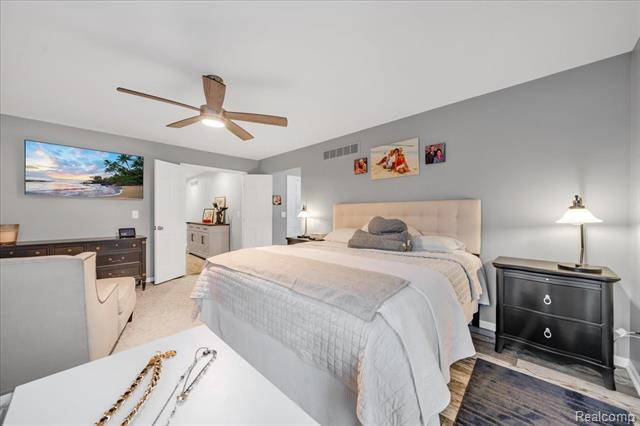 Builiding view thirty one for 2244 Regency Hills, Shelby Township, MI. 48316