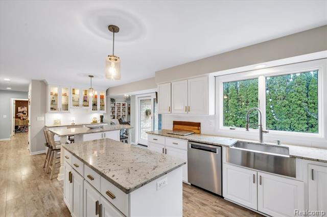 Builiding view twenty for 2244 Regency Hills, Shelby Township, MI. 48316