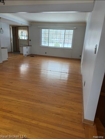 Builiding view five for 52816 Heatherway, Shelby Township, MI. 48316