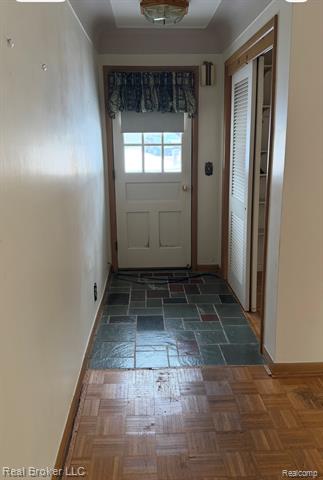 Builiding view sixteen for 52816 Heatherway, Shelby Township, MI. 48316