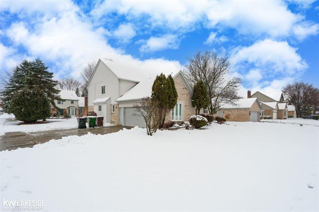 Builiding view sixty four for 52531 Lasalle, Utica, MI. 48315