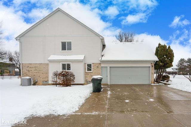 Builiding view two for 52531 Lasalle, Utica, MI. 48315