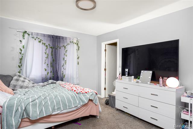 Builiding view fifteen for 54680 Chickasaw, Macomb, MI. 48042