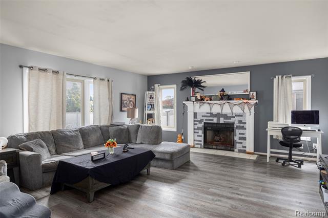 Builiding view four for 54680 Chickasaw, Macomb, MI. 48042