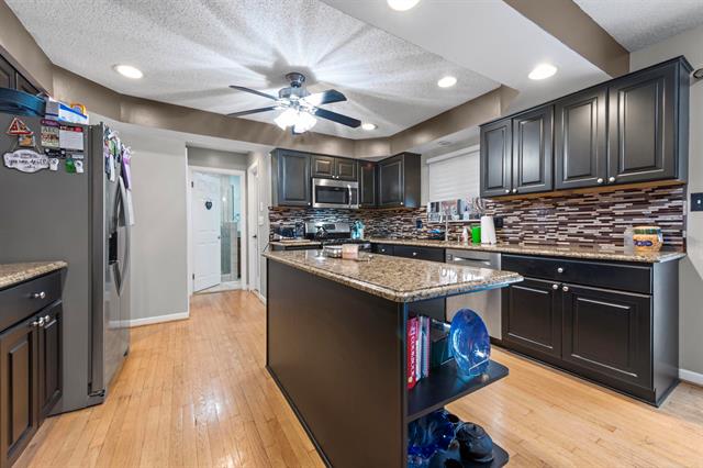 Builiding view ten for 4211 Briar, Shelby Township, MI. 48316