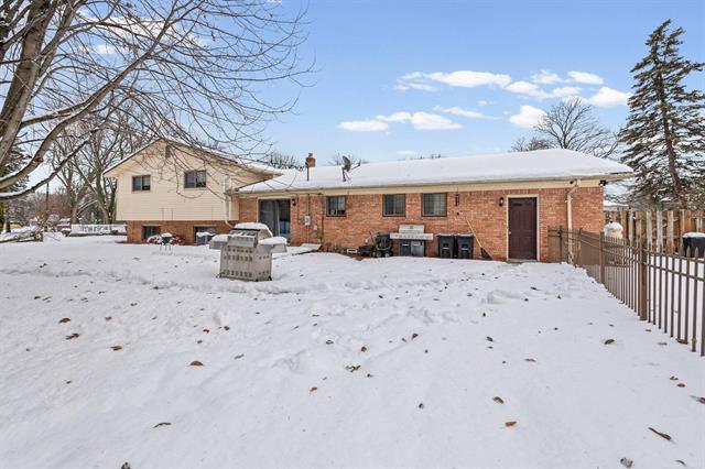 Builiding view twenty four for 4211 Briar, Shelby Township, MI. 48316